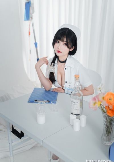 香港成人梁焯满视频_高清在线视频播放