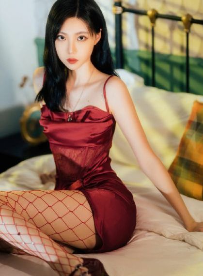 日韩美女前入动态图_HD高清完整版