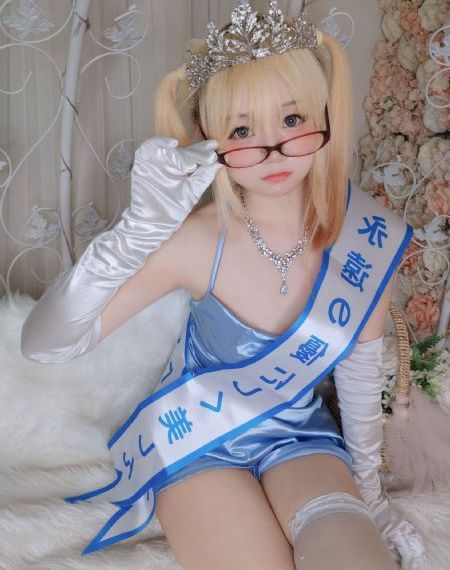 漂亮女教师hd中字3d_720在线观看电视