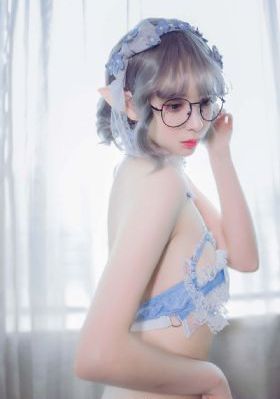 欧美大波美妇_超清HD高清在线观看