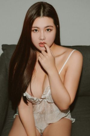 欧美尼龙丝袜video_BD英语手机免费观看完整