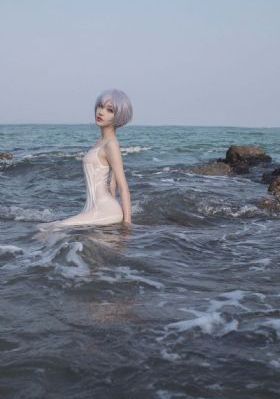 日韩精品成人色新藤惠美_电影免费国语